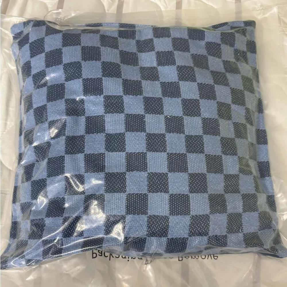 2pc Room Essential 16x16 Blue Checkerboard Design Throw Pillow, NWT